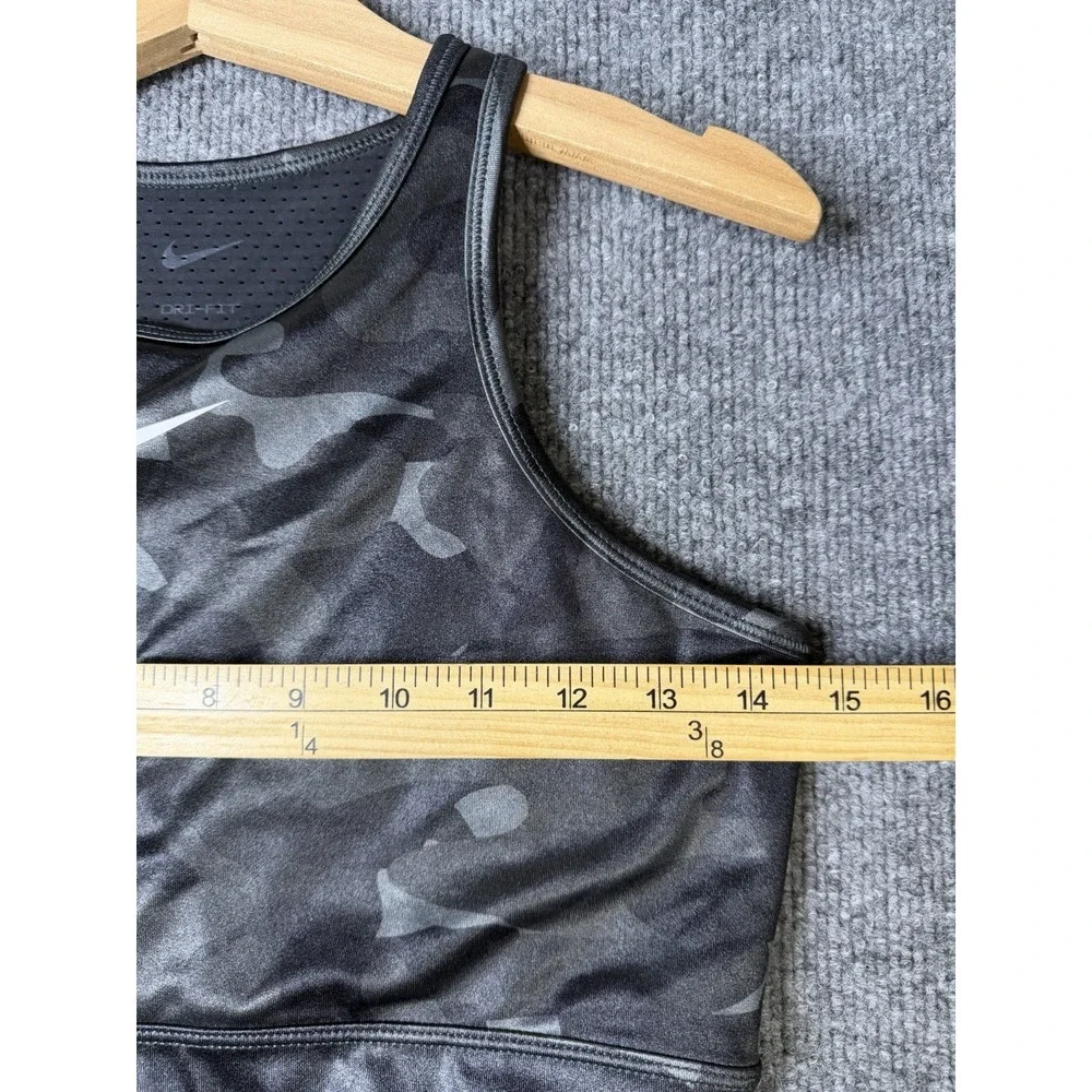 NIKE Dri FIT Sports Bra Womens‎ Medium Black Camo Racerback Me